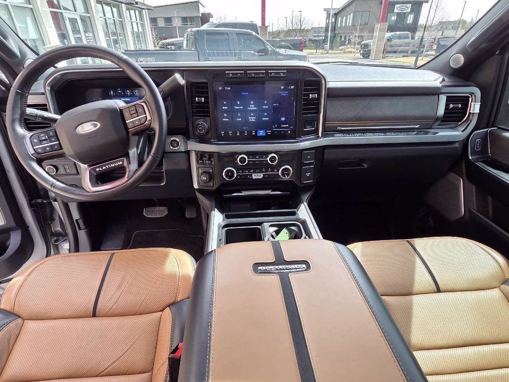 2023 Silver Ford Super Duty F-450 DRW Platinum 4X4 Truck