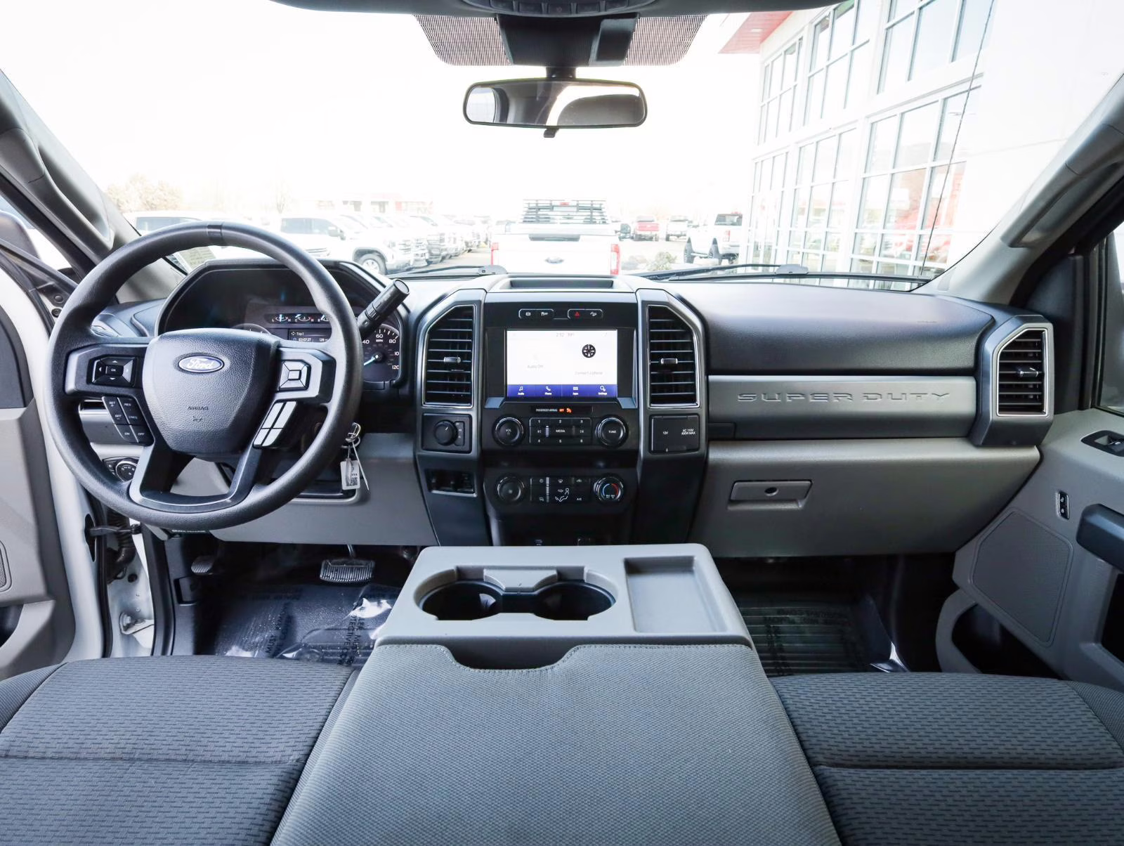 2021 Oxford White Ford Super Duty F-450 DRW XLT 4X4 Truck