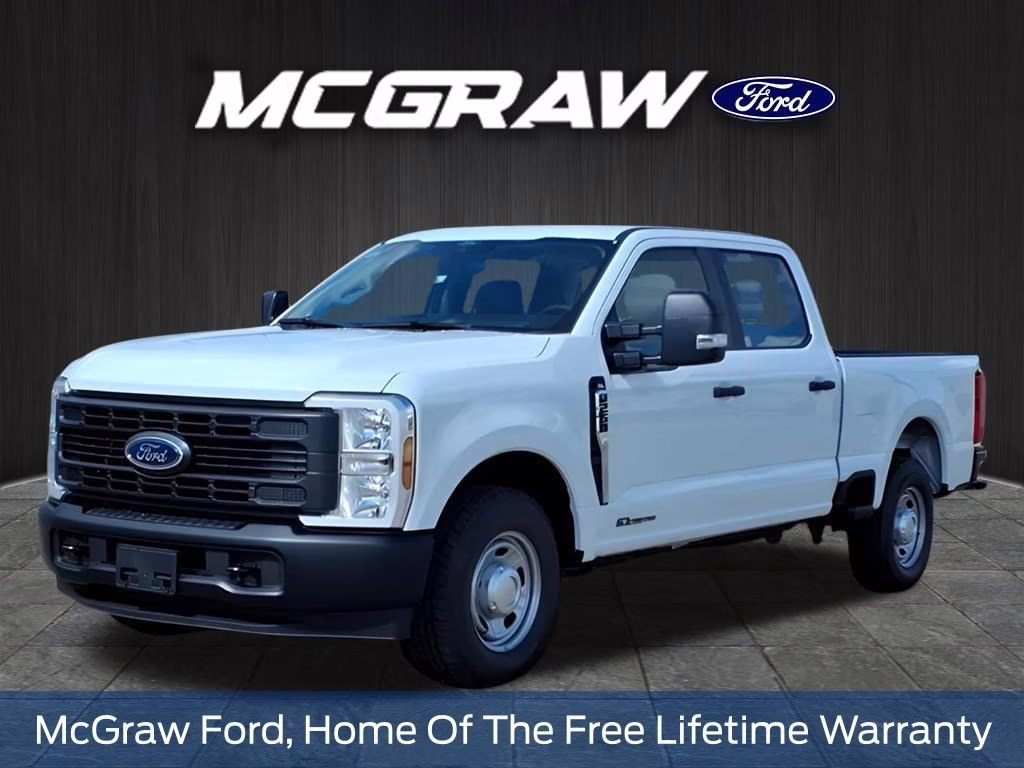 2026 Oxford White Ford Super Duty F-250 SRW XL RWD Truck