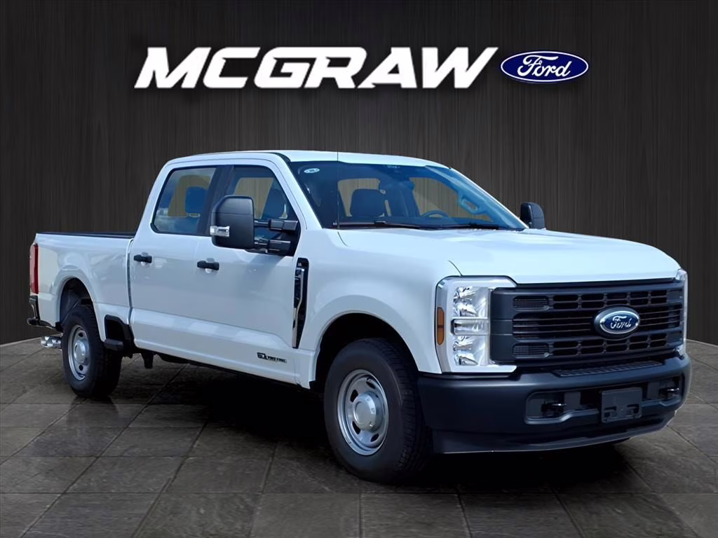2026 Oxford White Ford Super Duty F-250 SRW XL RWD Truck