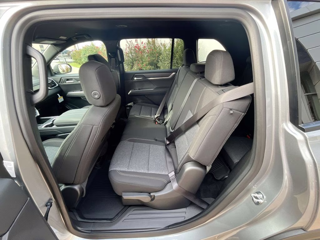 2026 Sterling Metallic GMC Acadia Elevation AWD SUV