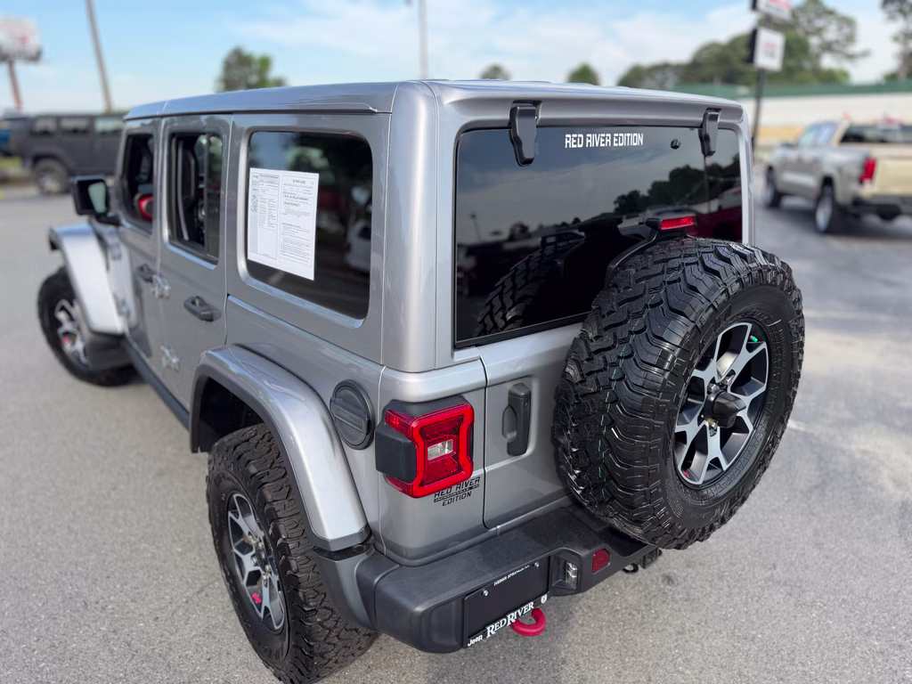 2021 Billet Silver Metallic Clearcoat Jeep Wrangler Unlimited Rubicon 4X4 SUV