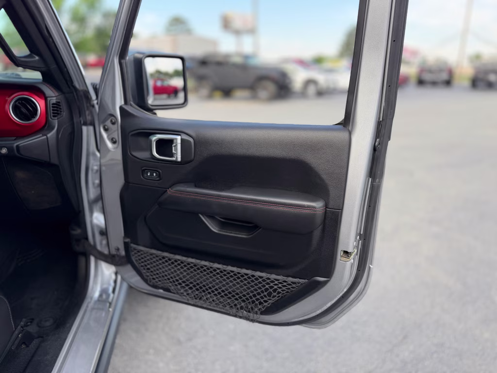 2021 Billet Silver Metallic Clearcoat Jeep Wrangler Unlimited Rubicon 4X4 SUV