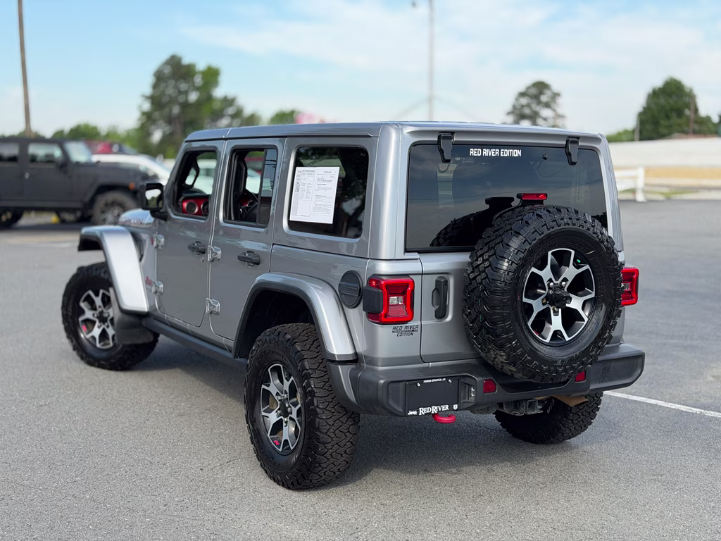 2021 Billet Silver Metallic Clearcoat Jeep Wrangler Unlimited Rubicon 4X4 SUV