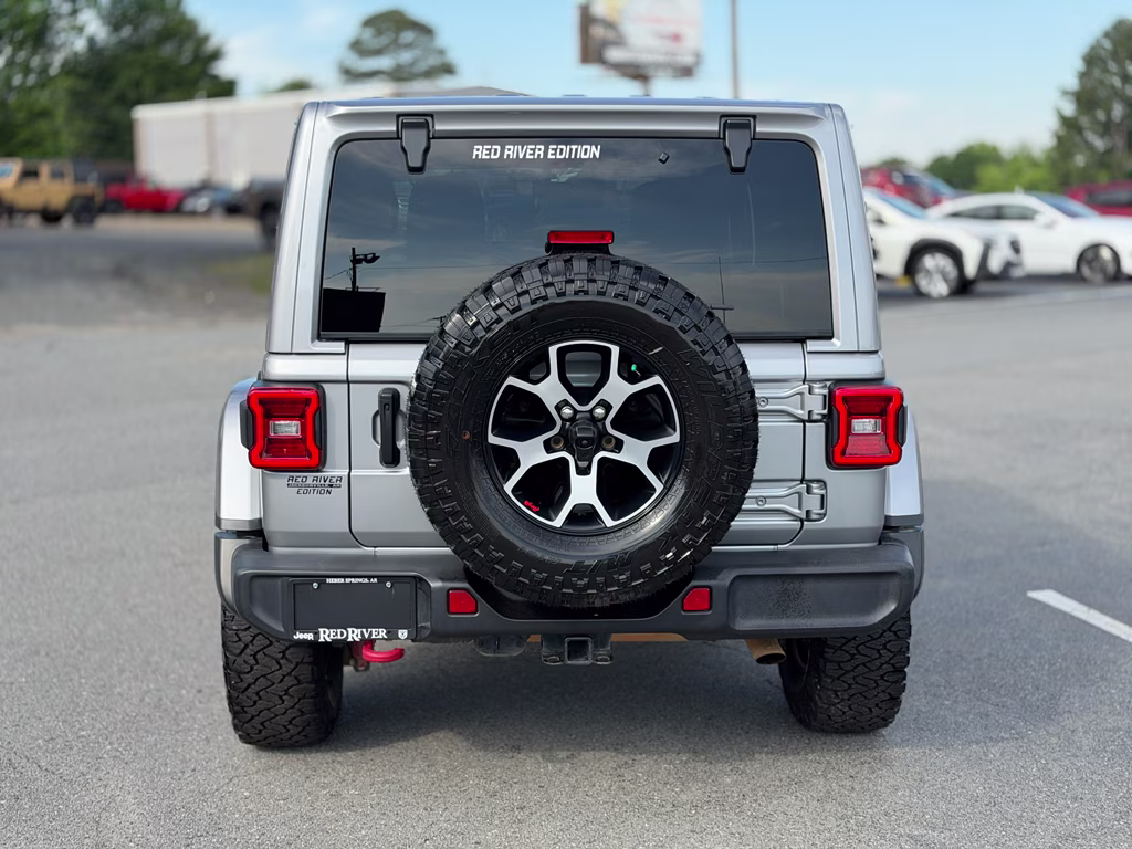 2021 Billet Silver Metallic Clearcoat Jeep Wrangler Unlimited Rubicon 4X4 SUV