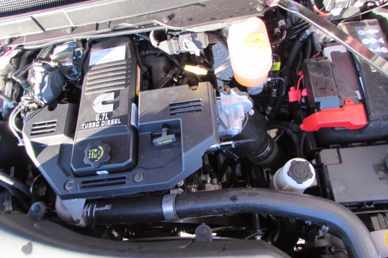 2024 Delmo Red Ram 3500 Laramie 4X4 Truck