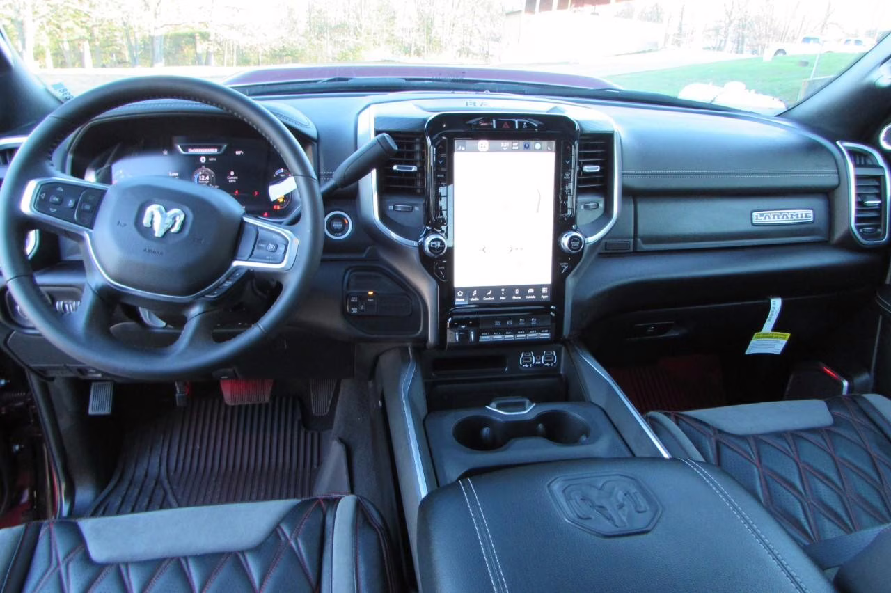 2024 Delmo Red Ram 3500 Laramie 4X4 Truck