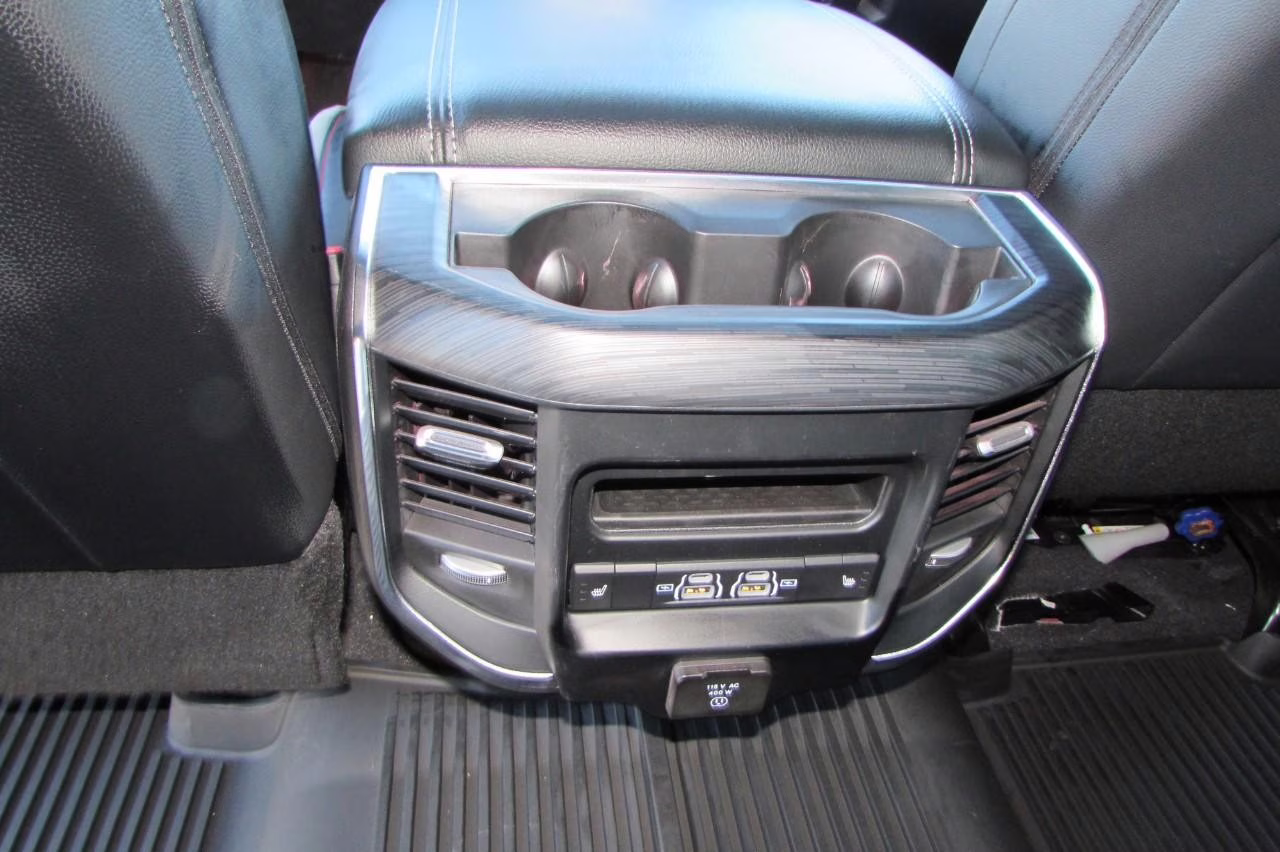 2024 Delmo Red Ram 3500 Laramie 4X4 Truck