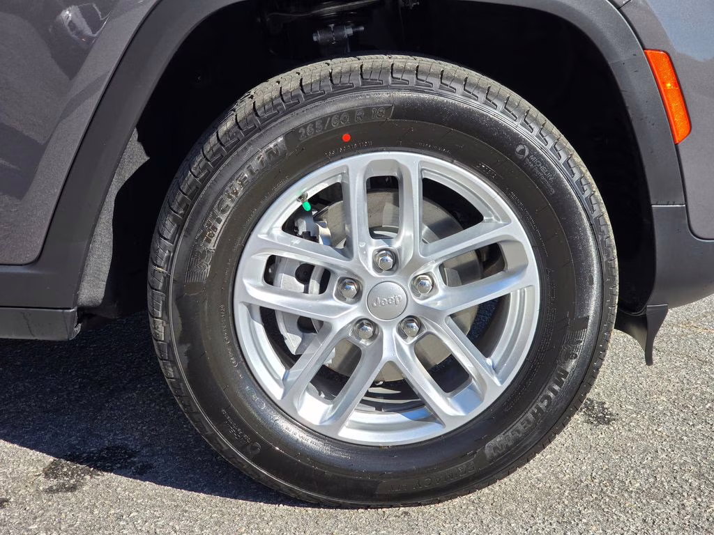 2025 Baltic Gray Metallic Clearcoat Jeep Grand Cherokee Laredo X 4X4 SUV