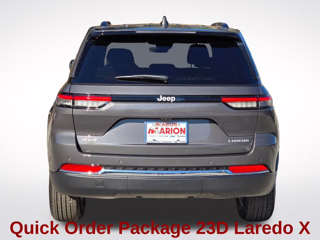 2025 Baltic Gray Metallic Clearcoat Jeep Grand Cherokee Laredo X 4X4 SUV