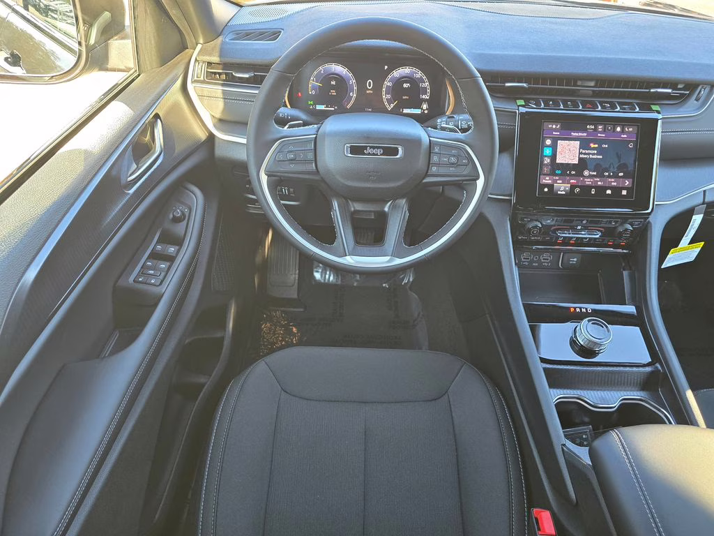 2025 Baltic Gray Metallic Clearcoat Jeep Grand Cherokee Laredo X 4X4 SUV