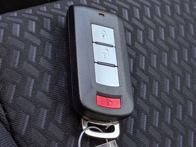 2026 Alloy Silver Metallic Mitsubishi Eclipse Cross LE 4X4 SUV