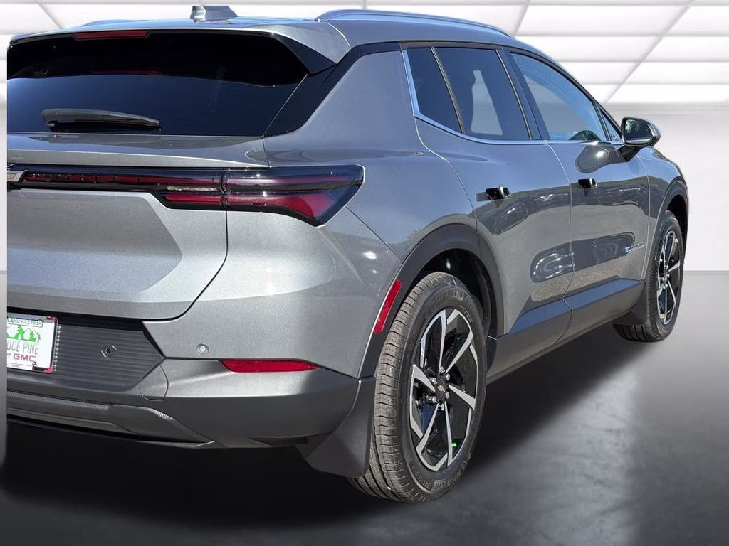 2026 Sterling Gray Metallic Chevrolet Equinox EV LT FWD SUV