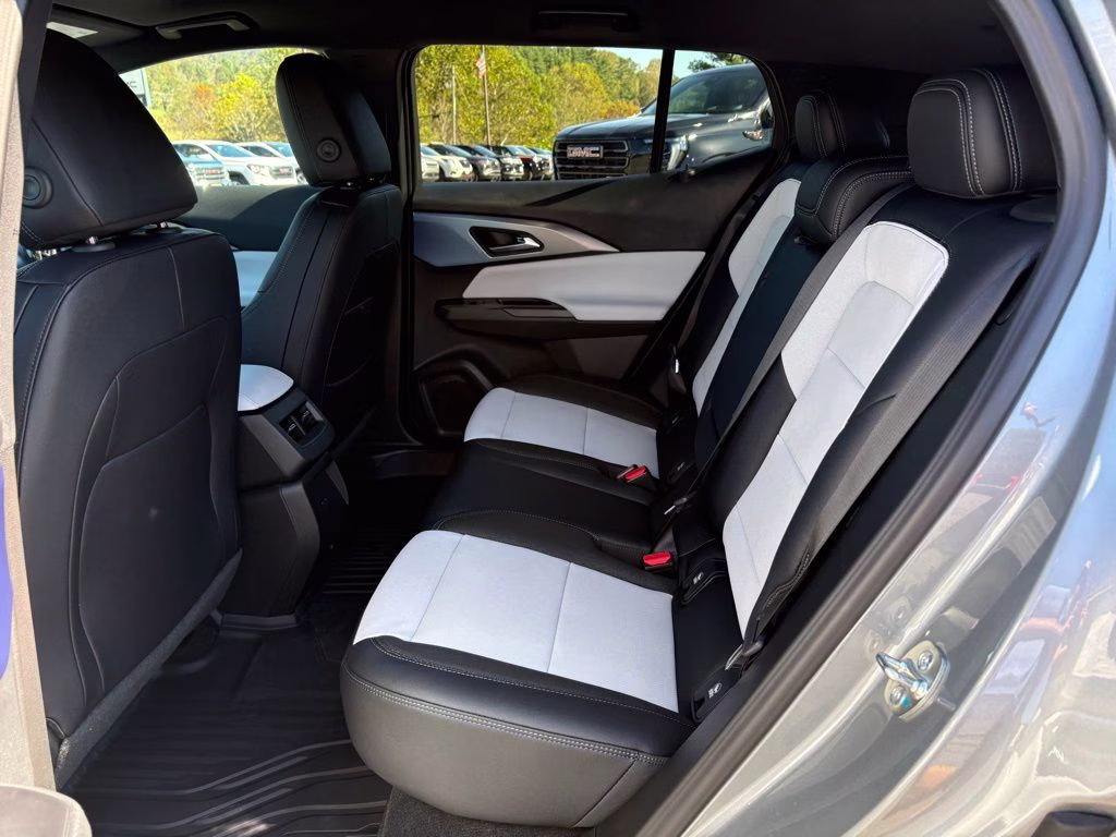 2026 Sterling Gray Metallic Chevrolet Equinox EV LT FWD SUV