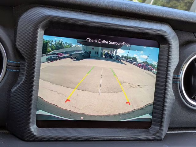 2022 Bright White Clearcoat Jeep Wrangler Unlimited Rubicon 4xe 4X4 SUV