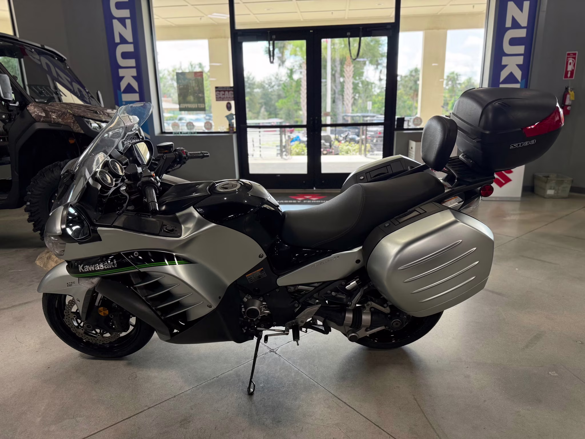 2019 - Kawasaki Concours 14 Motorcycle