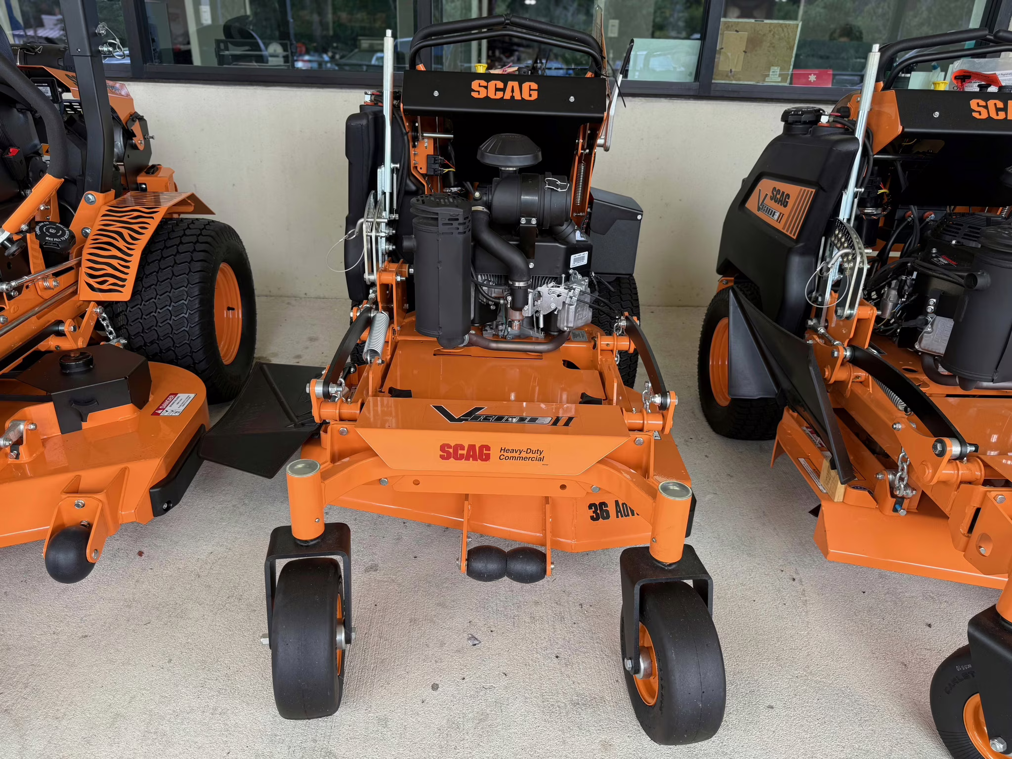 2026 - SCAG V-Ride II SVRII36A-19FX Lawn Mower