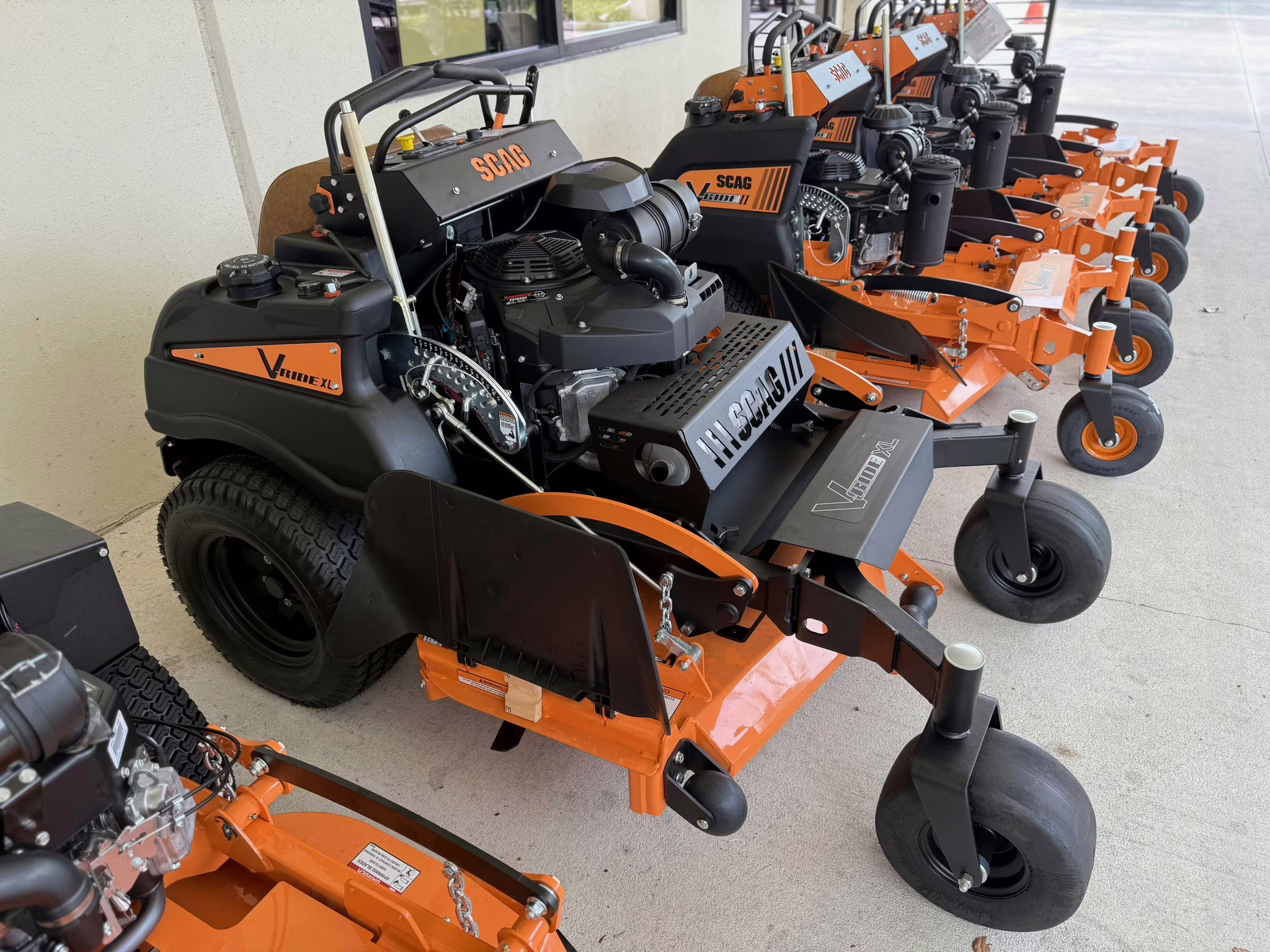 2026 - SCAG V-Ride XL SVRXL-52V-38FX EFI Lawn Mower