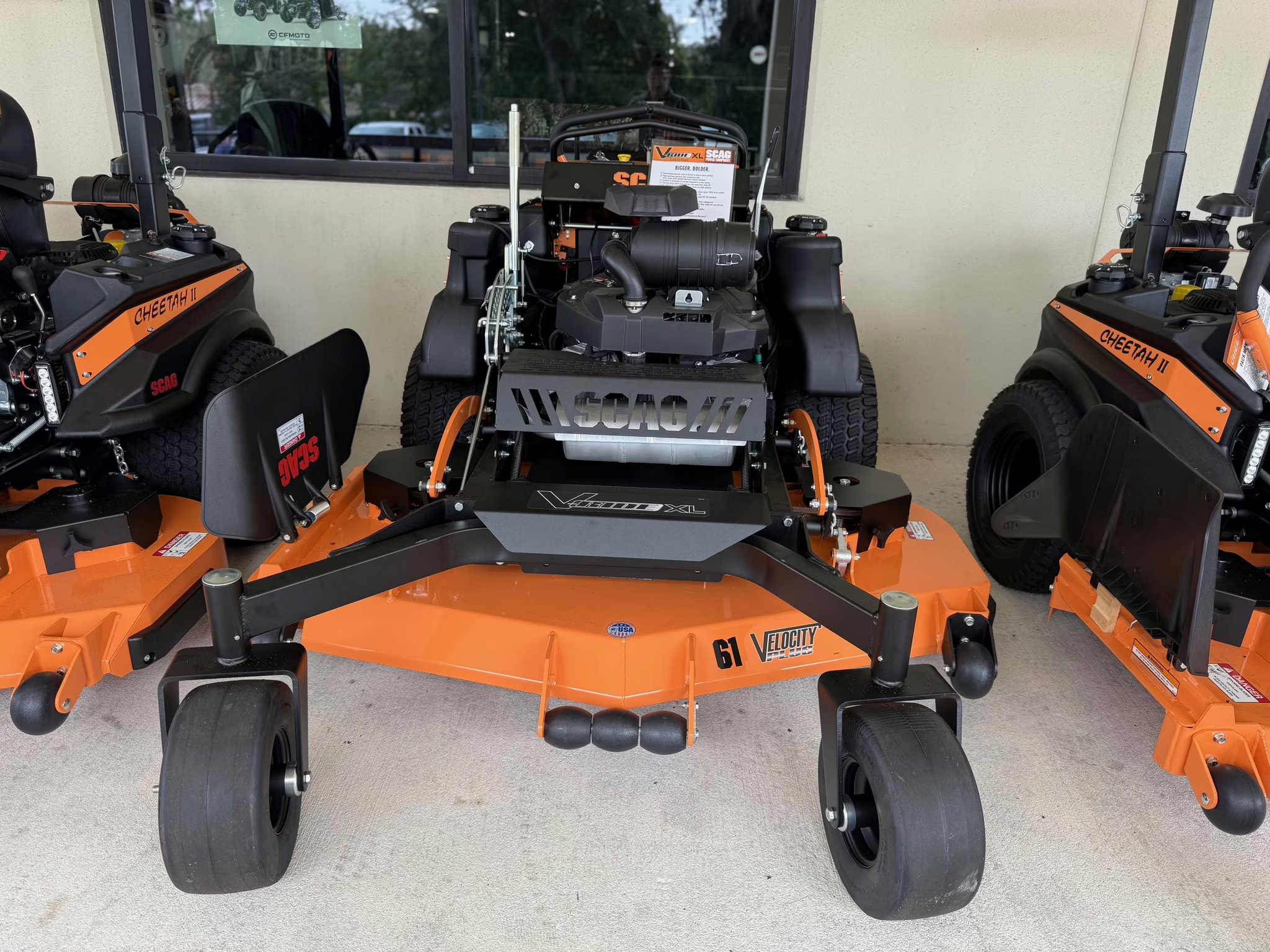 2026 - SCAG V-Ride XL SVRXL-61V-38FX EFI Lawn Mower