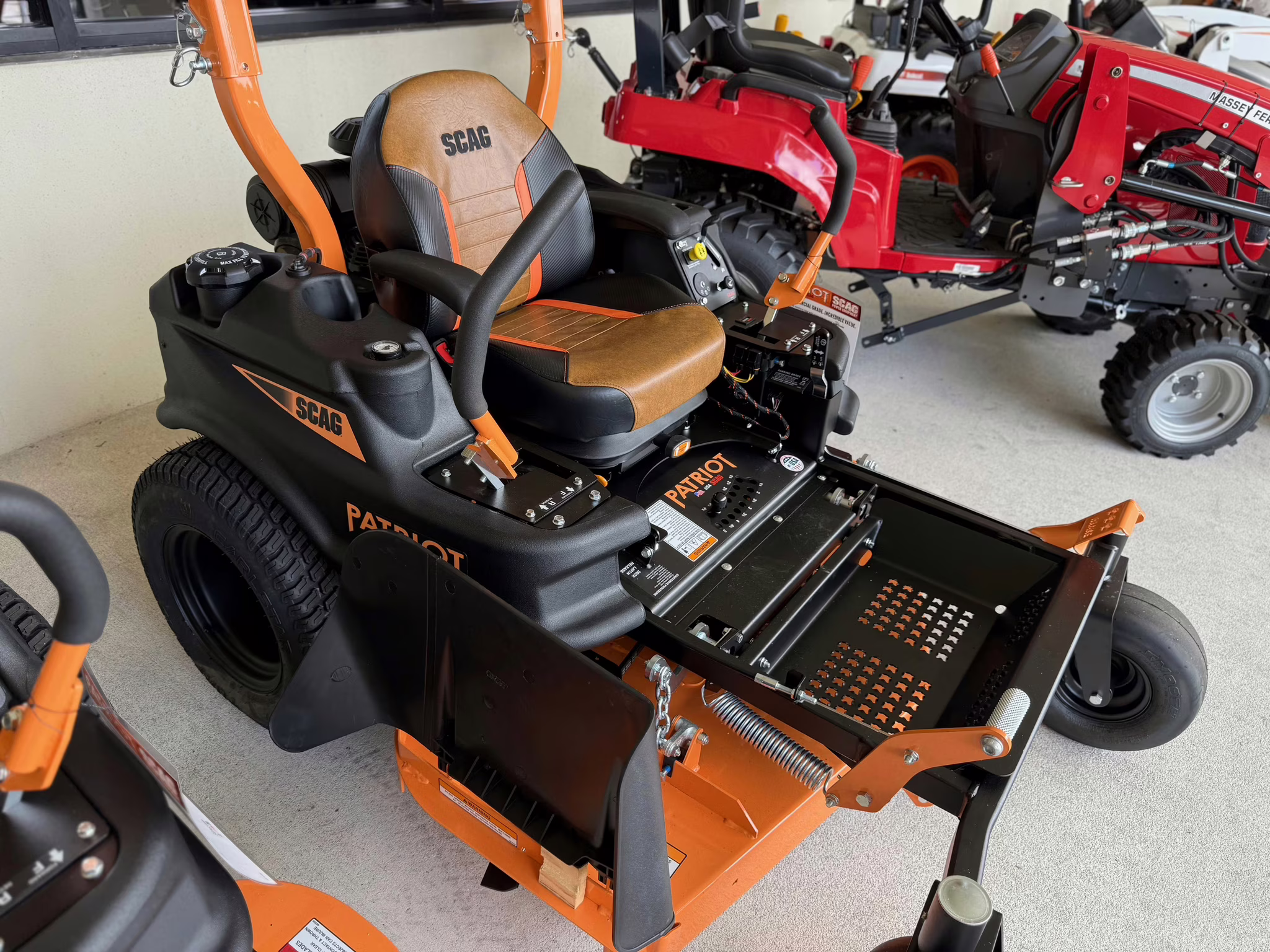 2026 - SCAG Patriot SPZ52H22FX Lawn Mower