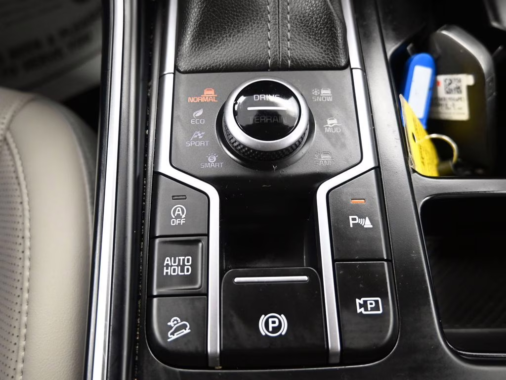 2026 Glacial White Pearl Kia Sorento S AWD SUV