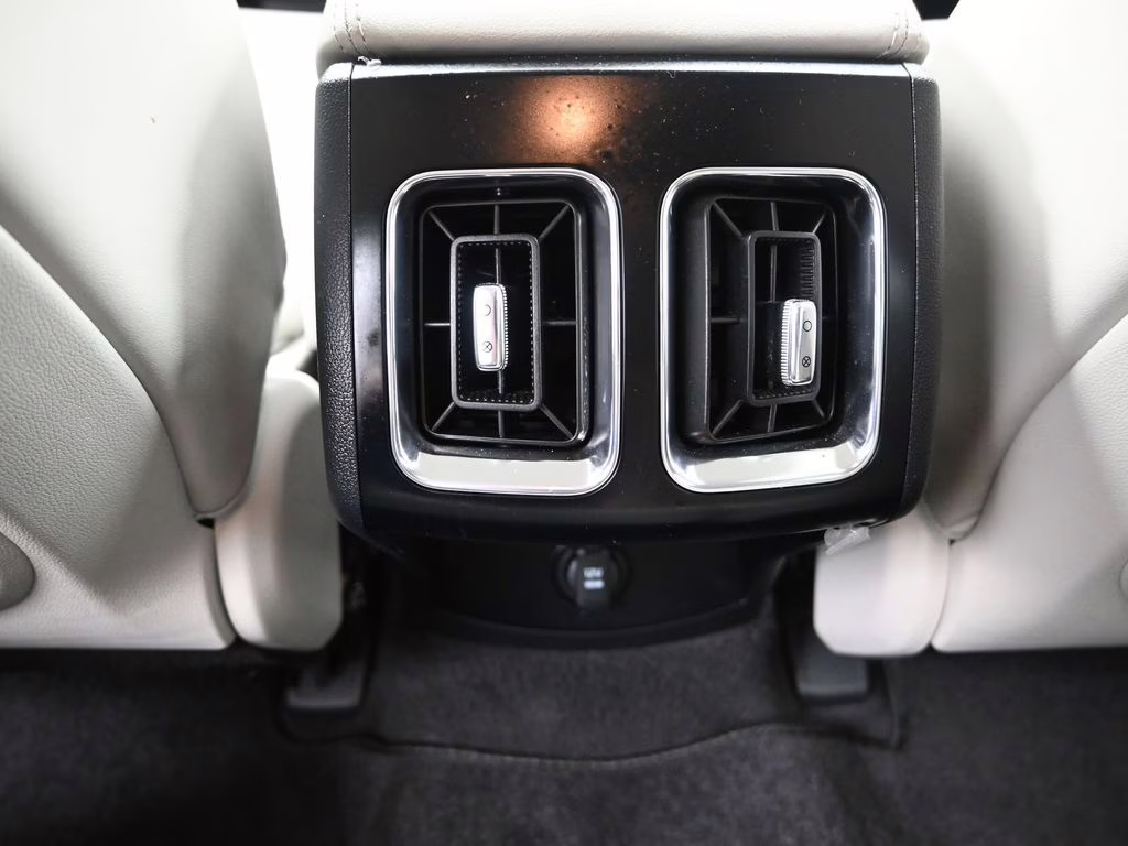 2026 Glacial White Pearl Kia Sorento S AWD SUV