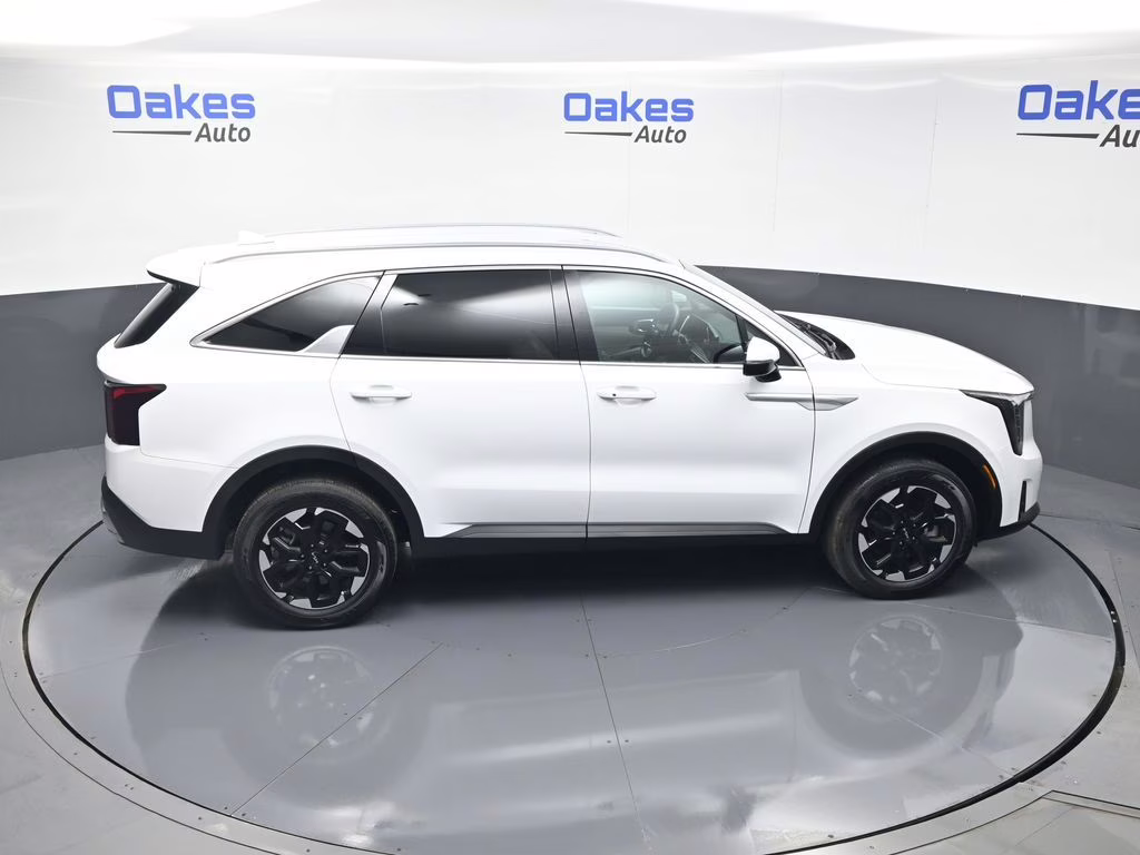 2026 Glacial White Pearl Kia Sorento S AWD SUV