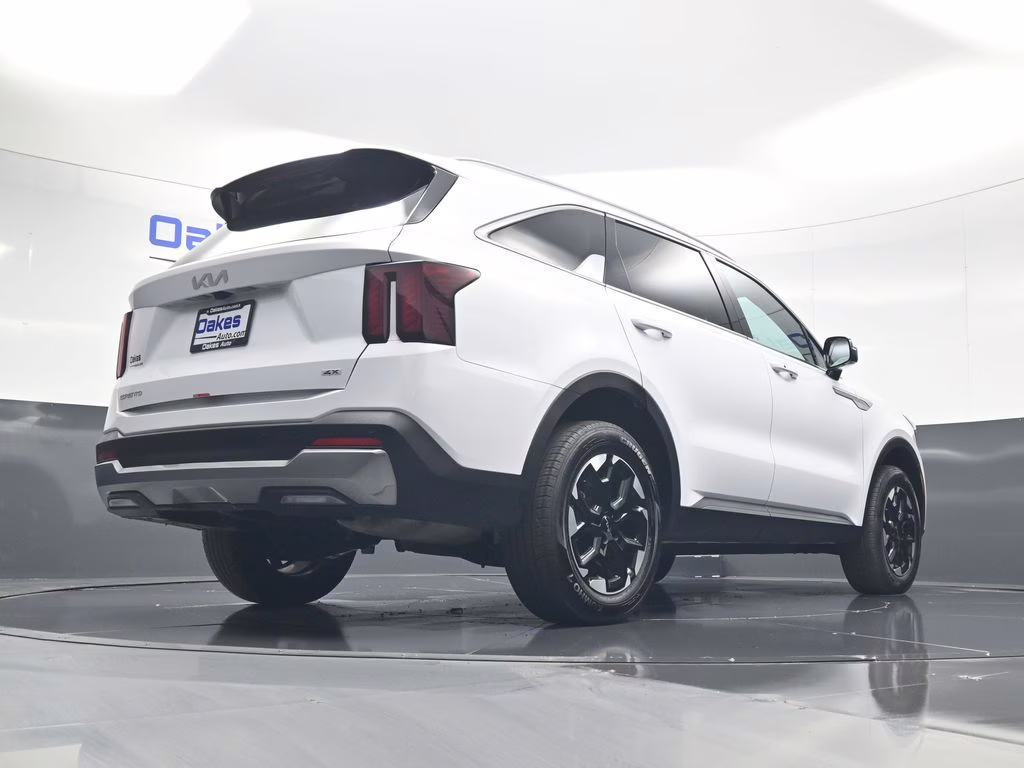 2026 Glacial White Pearl Kia Sorento S AWD SUV