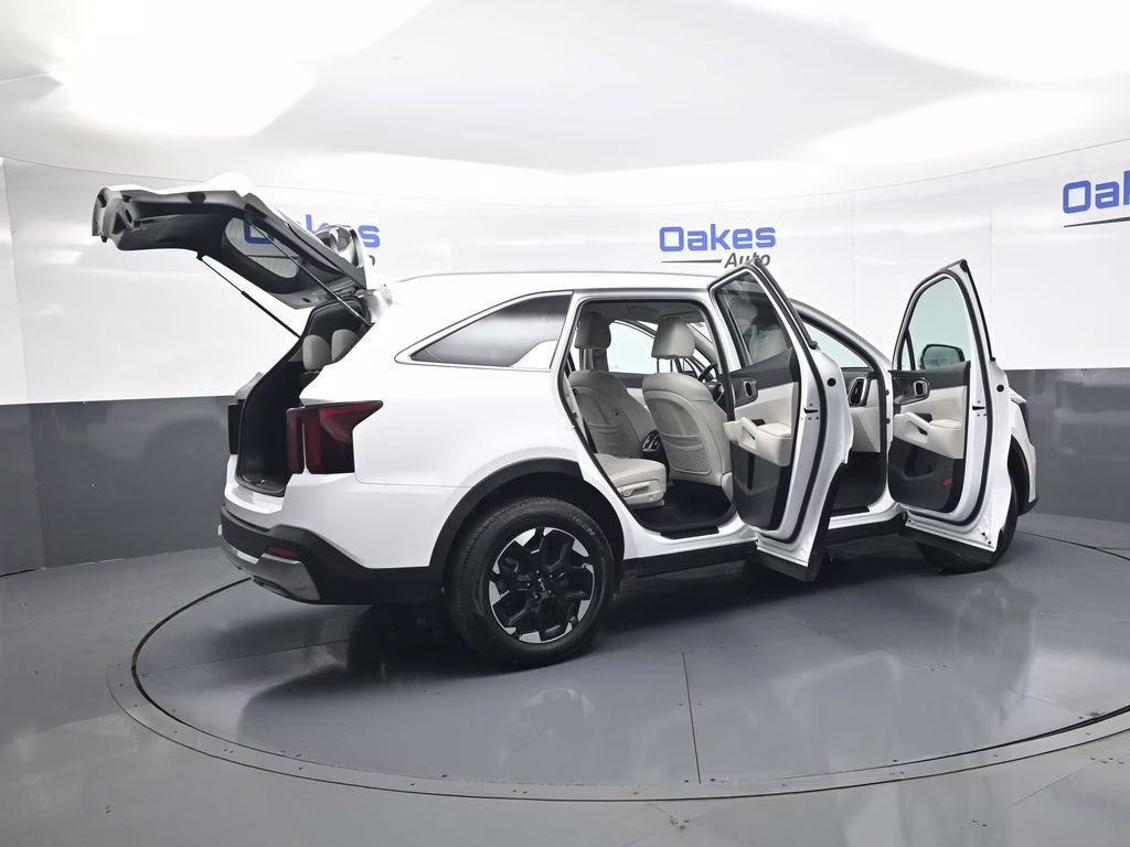 2026 Glacial White Pearl Kia Sorento S AWD SUV