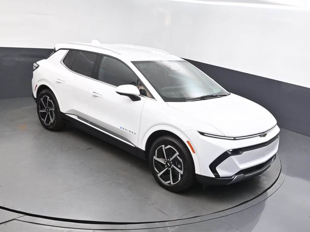 2025 Summit White Chevrolet Equinox EV LT FWD SUV