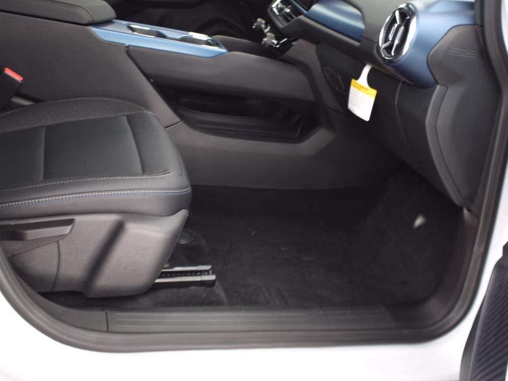 2025 Summit White Chevrolet Equinox EV LT FWD SUV