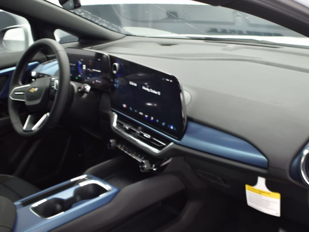 2025 Summit White Chevrolet Equinox EV LT FWD SUV