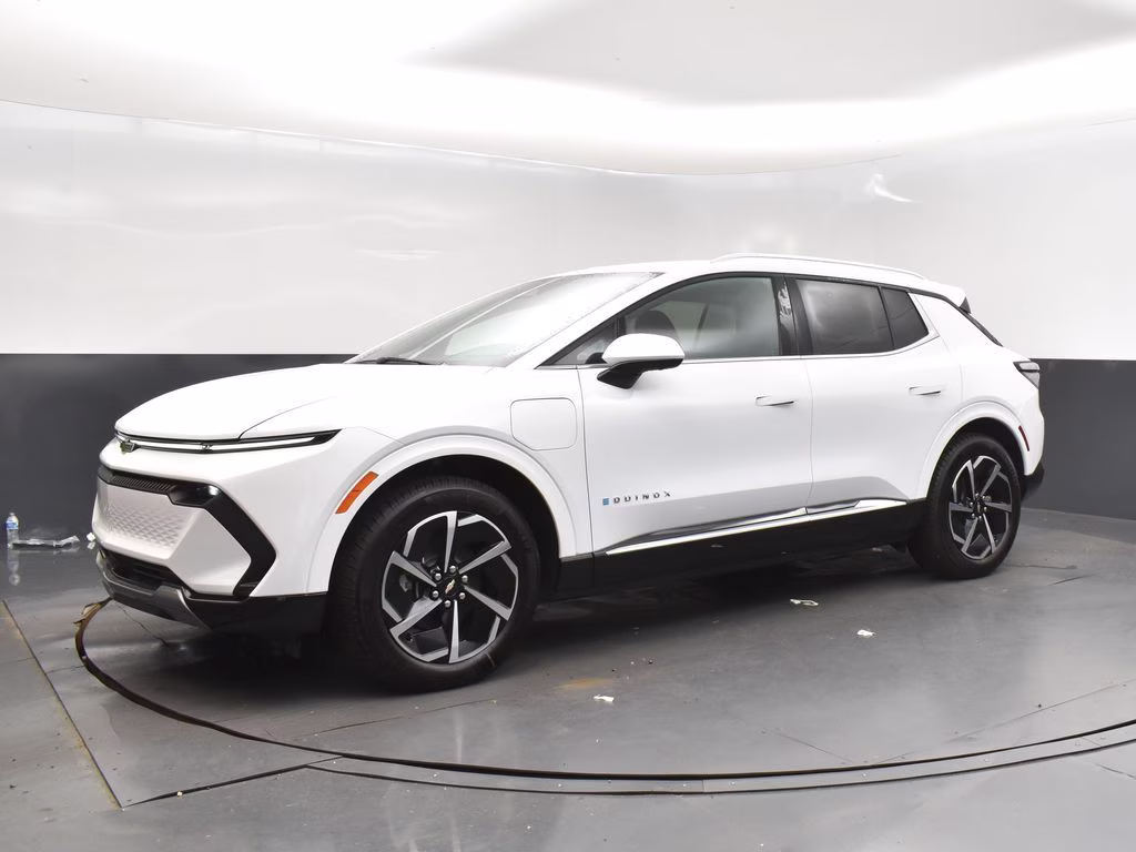 2025 Summit White Chevrolet Equinox EV LT FWD SUV