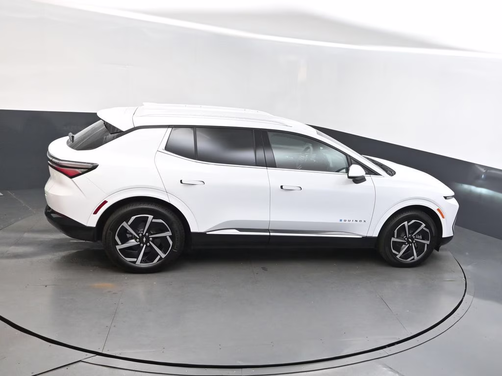 2025 Summit White Chevrolet Equinox EV LT FWD SUV