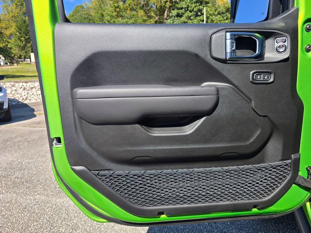 2026 Mojito Clear-Coat Jeep Wrangler Willys 4X4 SUV