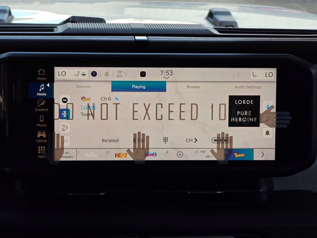 2026 Bright White Clearcoat Jeep Wrangler Willys 4X4 SUV