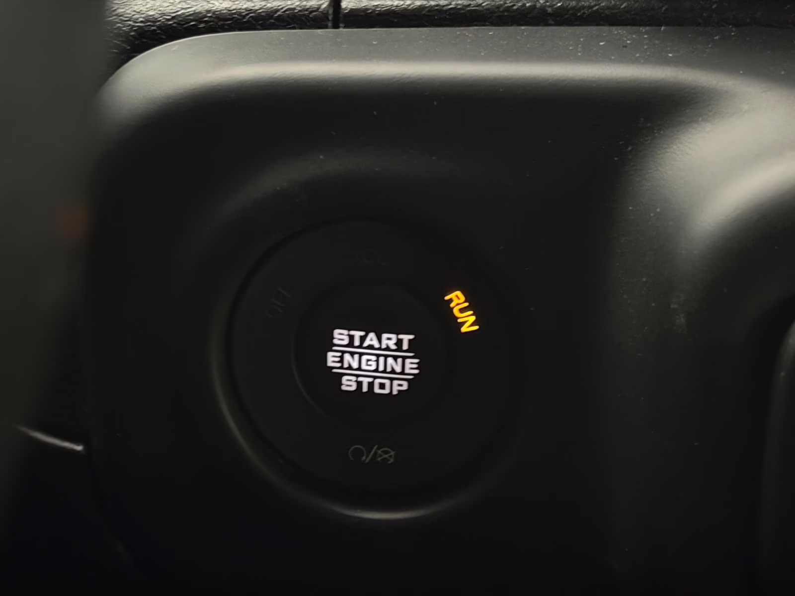 2020 Granite Crystal Metallic Clearcoat Jeep Wrangler Unlimited Sahara 4X4 SUV