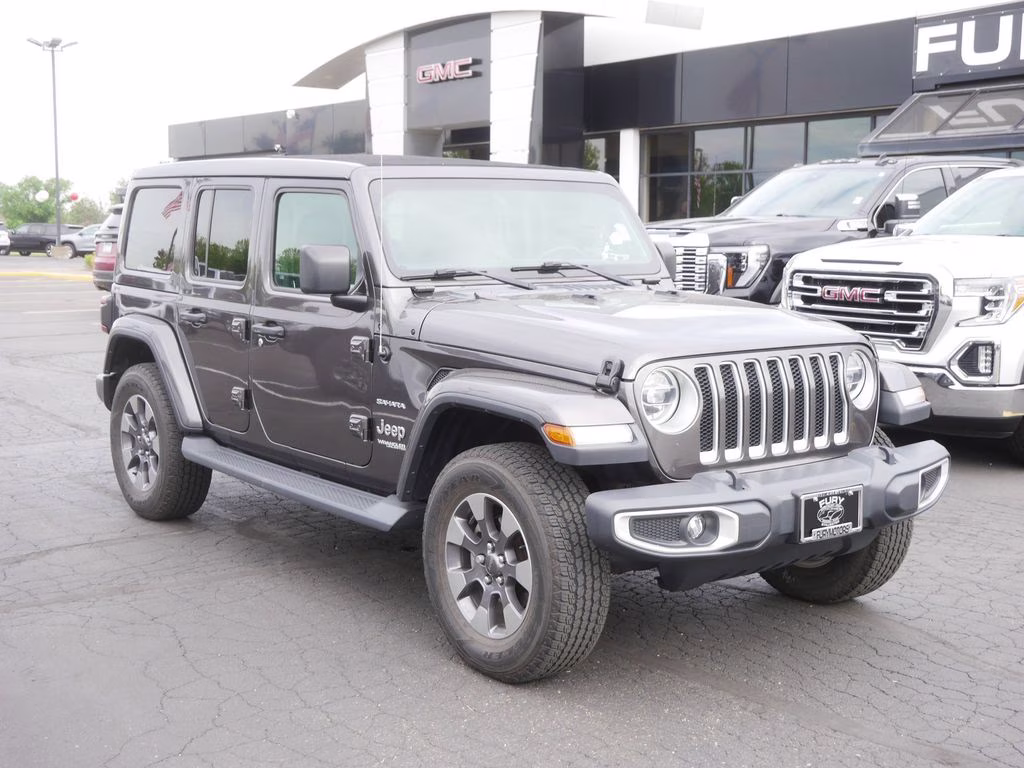 2020 Granite Crystal Metallic Clearcoat Jeep Wrangler Unlimited Sahara 4X4 SUV