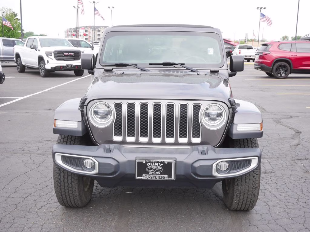 2020 Granite Crystal Metallic Clearcoat Jeep Wrangler Unlimited Sahara 4X4 SUV