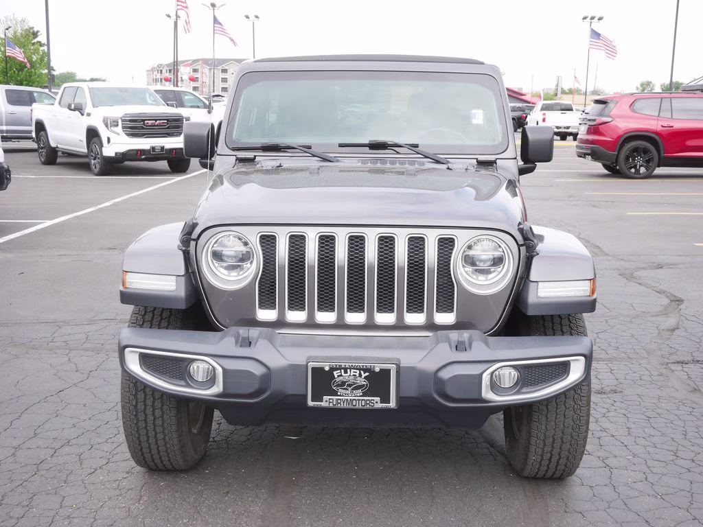2020 Granite Crystal Metallic Clearcoat Jeep Wrangler Unlimited Sahara 4X4 SUV