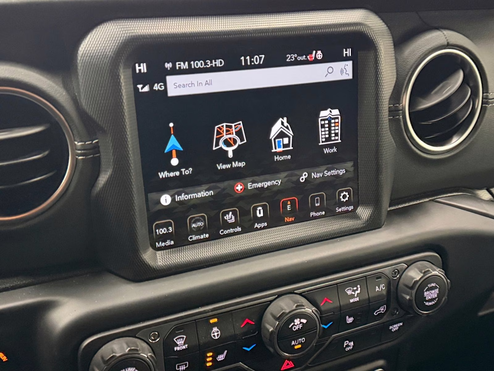 2020 Granite Crystal Metallic Clearcoat Jeep Wrangler Unlimited Sahara 4X4 SUV