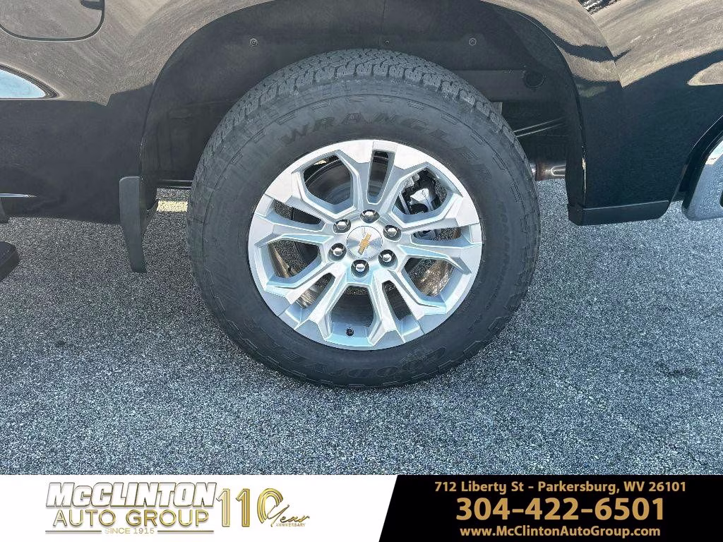2026 Chevrolet Silverado 1500 LTZ - Photo 15