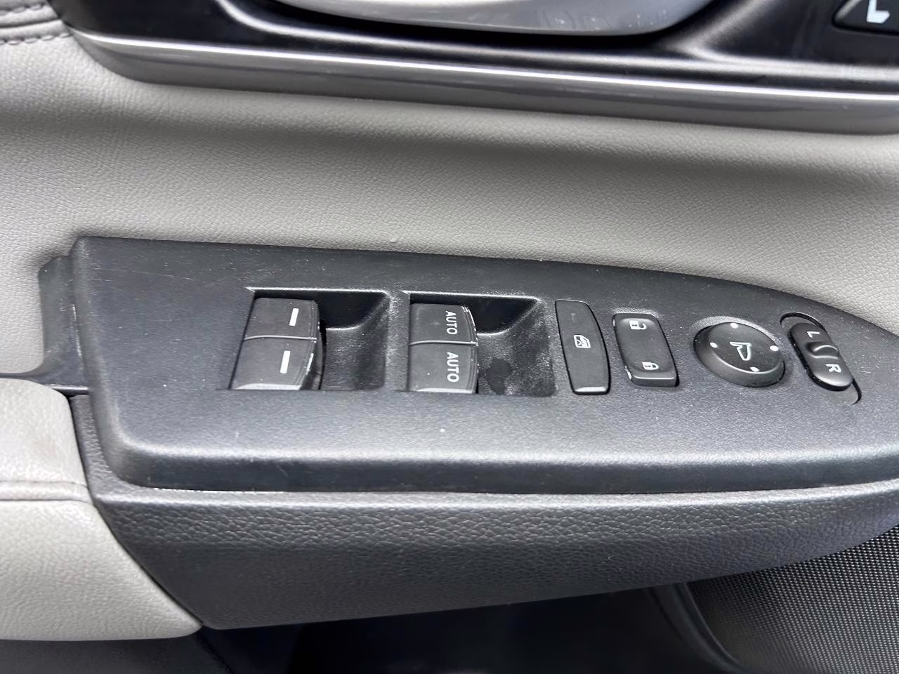 2020 Sonic Gray Pearl Honda CR-V EX-L FWD SUV