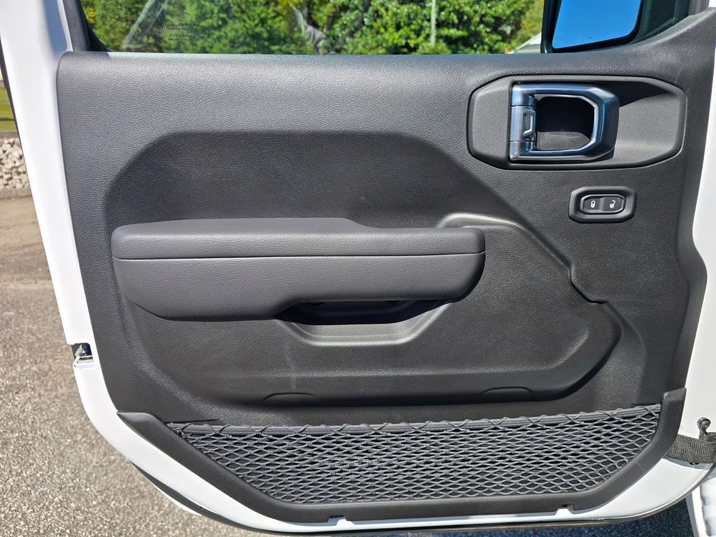 2026 Bright White Clearcoat Jeep Wrangler Sport 4X4 SUV