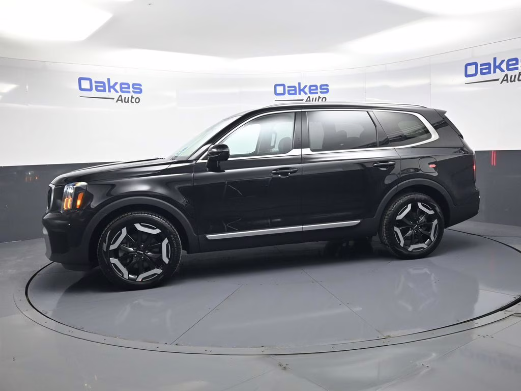 2025 Ebony Black Kia Telluride EX AWD SUV