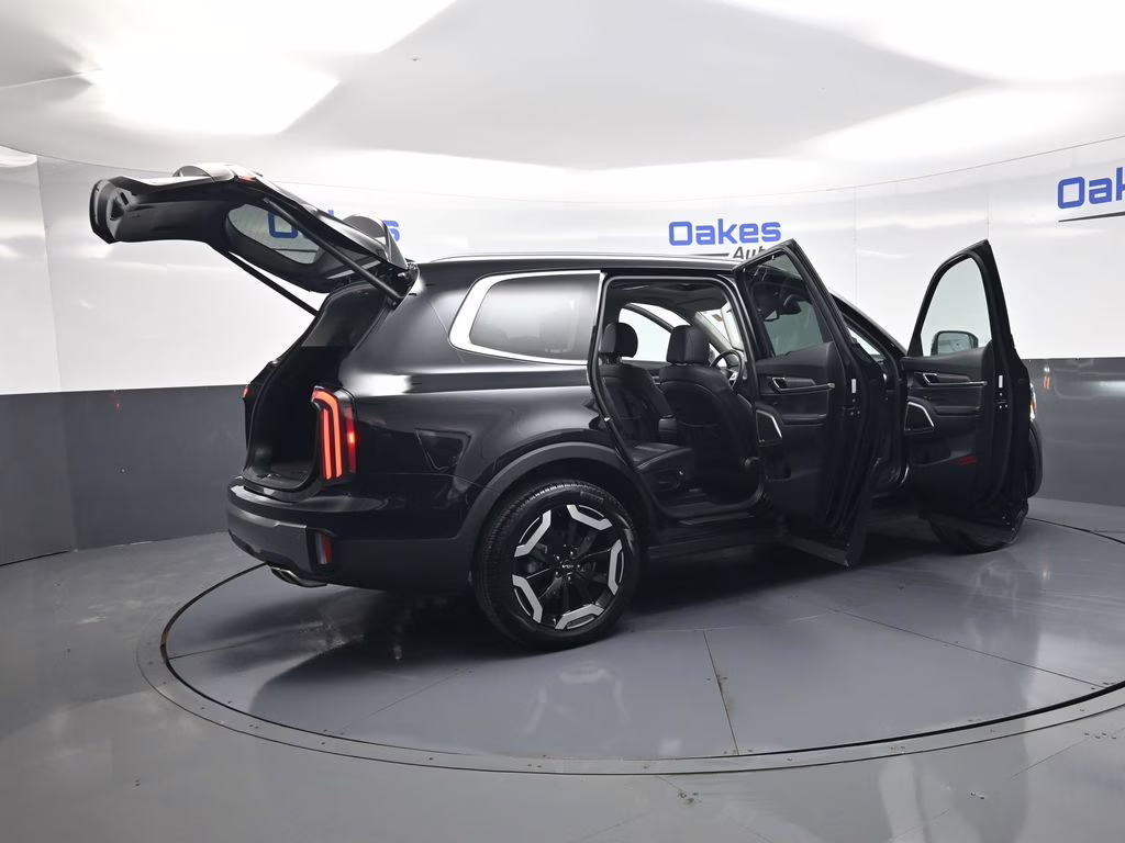 2025 Ebony Black Kia Telluride EX AWD SUV