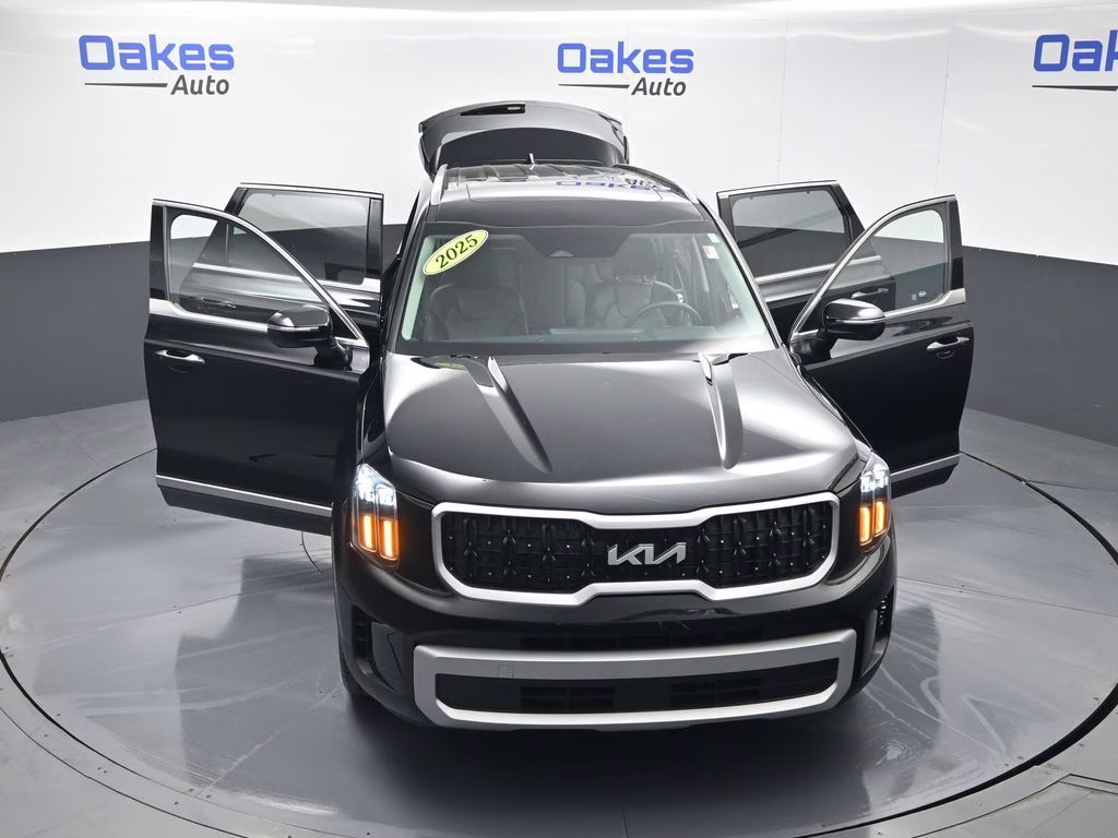 2025 Ebony Black Kia Telluride EX AWD SUV