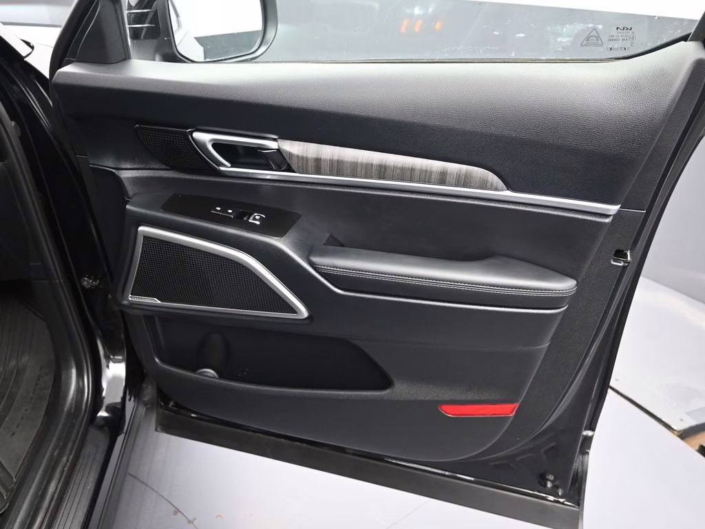 2025 Ebony Black Kia Telluride EX AWD SUV