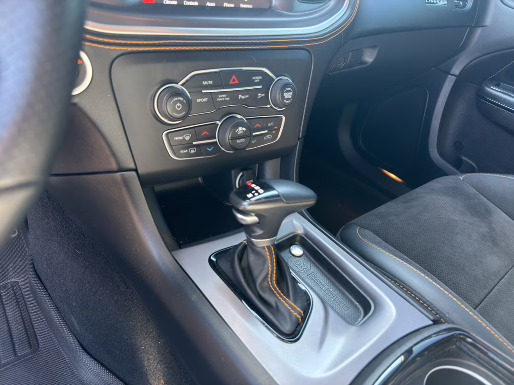 2022 Pitch Black Clearcoat Dodge Charger GT RWD Sedan