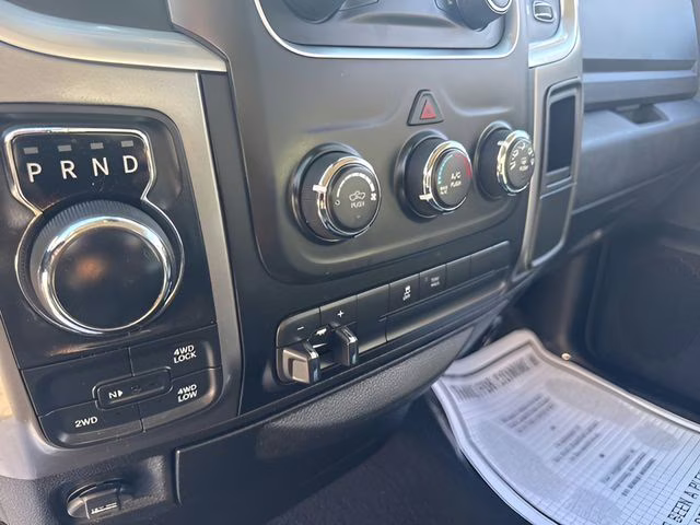 2022 Billet Silver Metallic Clearcoat Ram 1500 Classic SLT 4X4 Truck